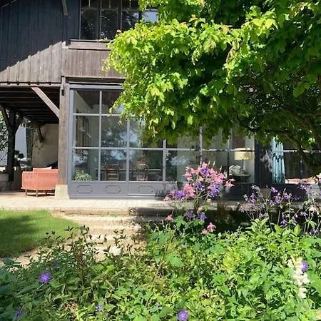 'le Petit Clos Suites'- Charming Getaway On Leman *