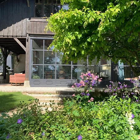 Apartment 'le Petit Clos Suites'- Charming Getaway On Leman Nyon