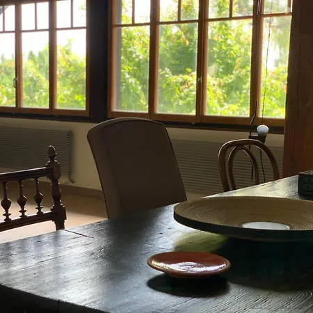 Apartment 'le Petit Clos Suites'- Charming Getaway On Leman