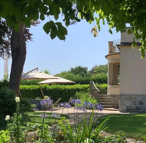 Apartament 'le Petit Clos Suites'- Charming Getaway On Leman