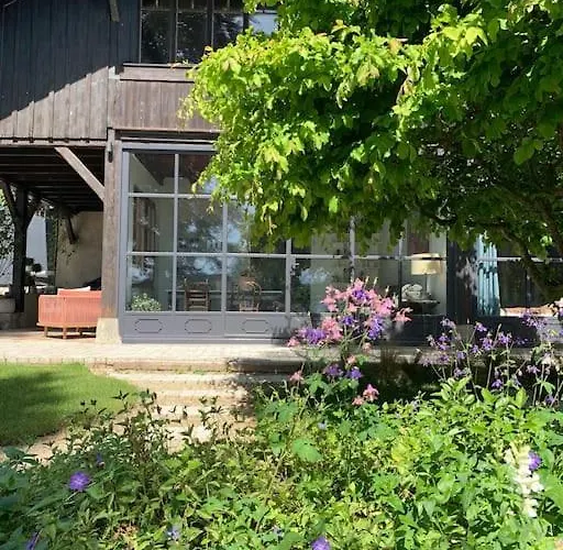 'le Petit Clos Suites'- Charming Getaway On Leman *