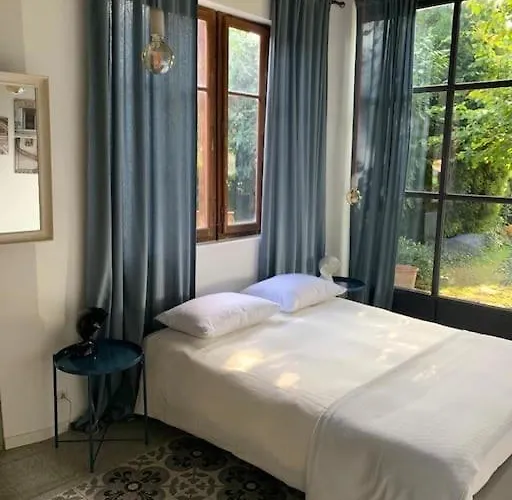 Apartamento 'le Petit Clos Suites'- Charming Getaway On Leman *