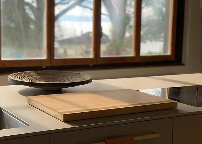 'le Petit Clos Suites'- Charming Getaway On Leman *