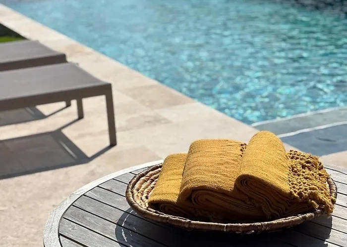 Apartament 'le Petit Clos Suites'- Charming Getaway On Leman