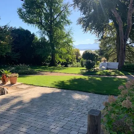 'le Petit Clos Suites'- Charming Getaway On Leman